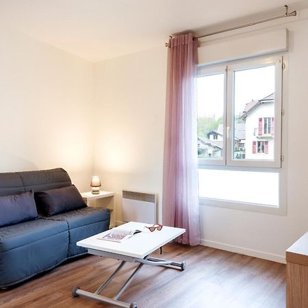 Aparthotel Sejours & Affaires Annecy Le Pont Neuf Cran-Gévrier Exterior foto