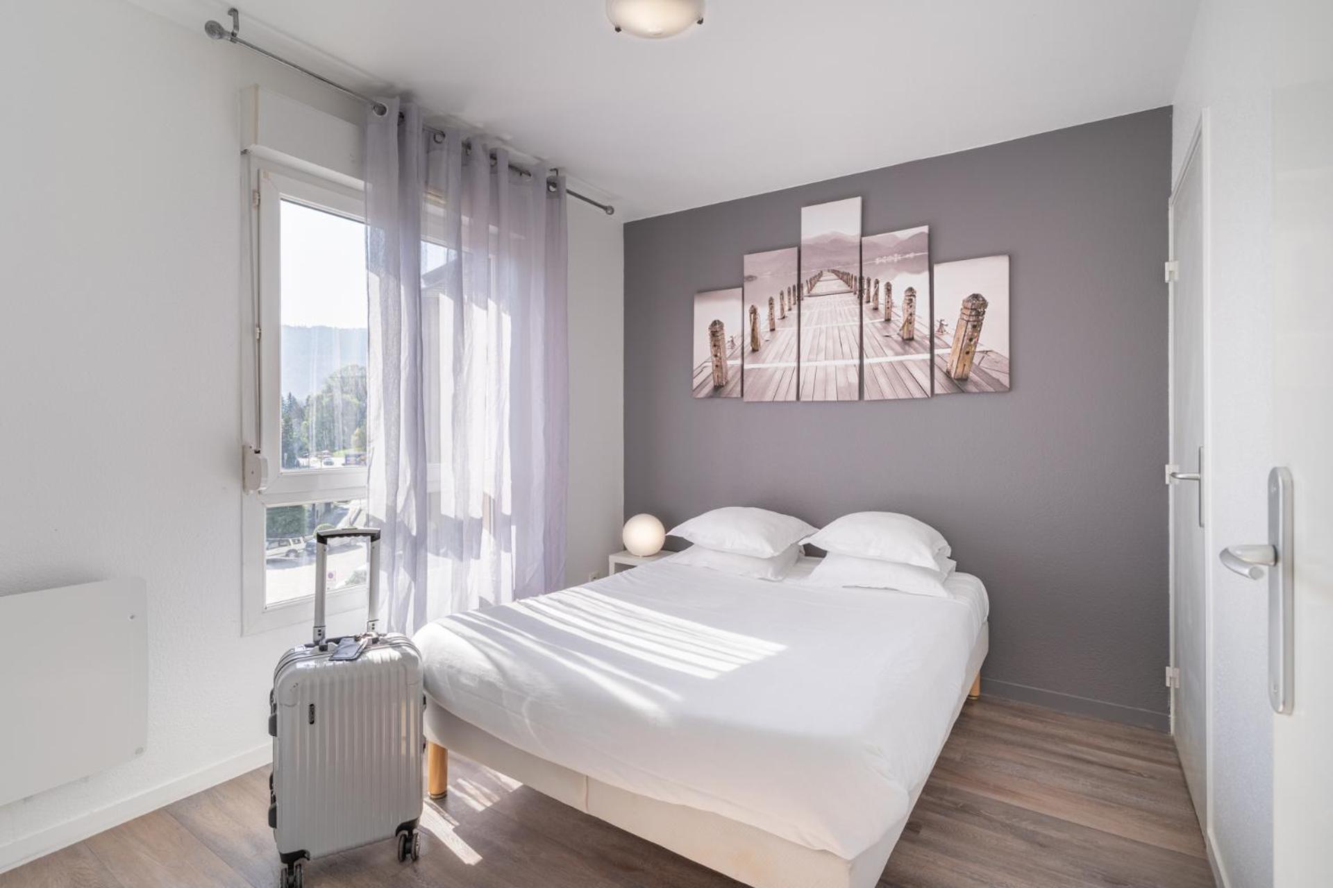 Aparthotel Sejours & Affaires Annecy Le Pont Neuf Cran-Gévrier Exterior foto
