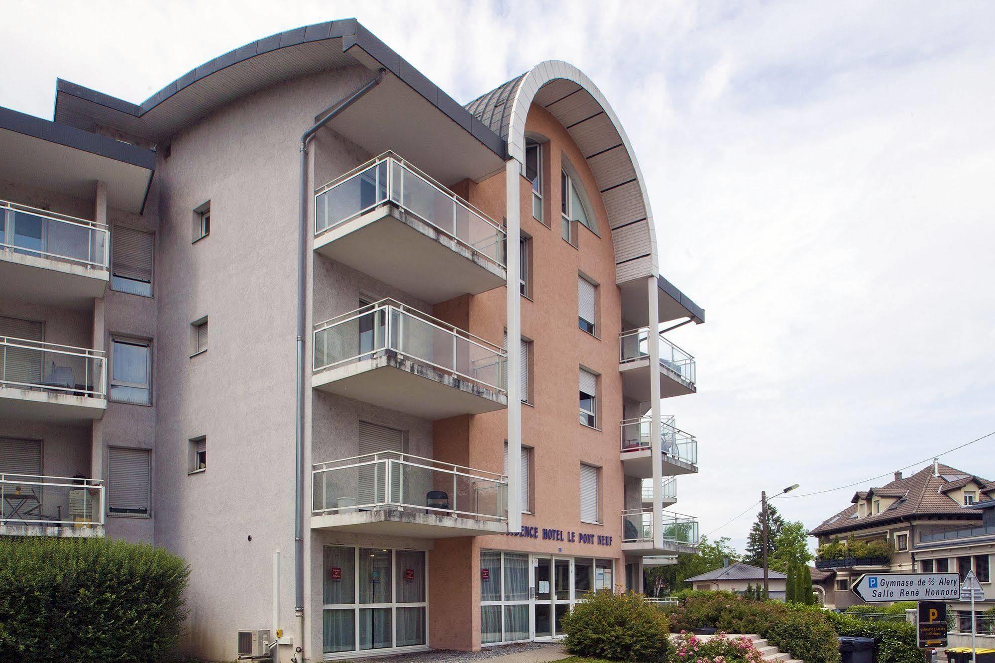 Aparthotel Sejours & Affaires Annecy Le Pont Neuf Cran-Gévrier Exterior foto
